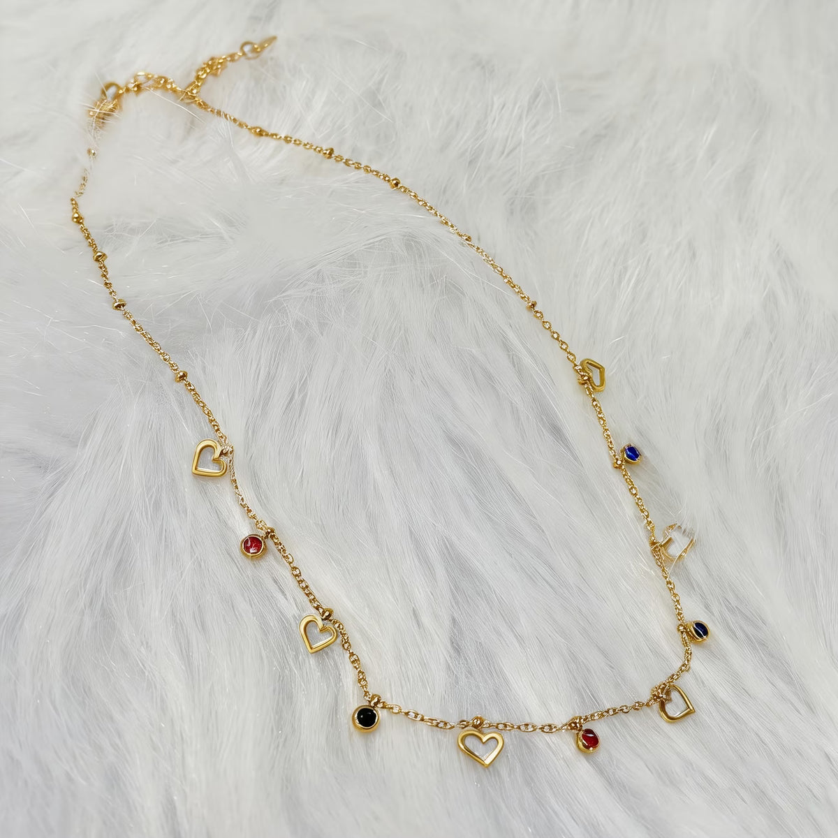 Collier avec pendentif couleur