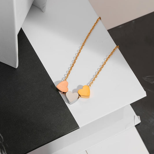 Collier à trois coeur