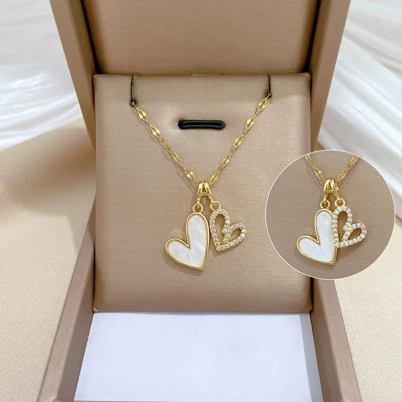 Collier doré coeur