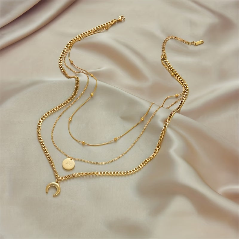 Collier doré trois rangs